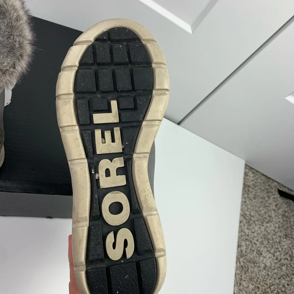 SOREL Explorer Joan Boot 9 10 Quarry Waterproof Leather Suede Lace Up Snow